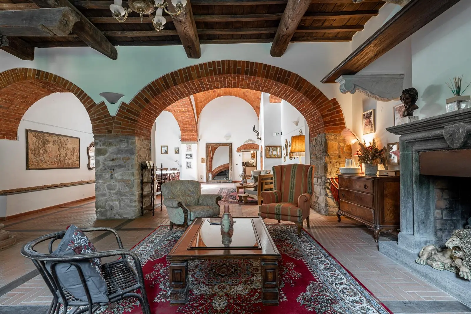 mulino rotone wohnzimmer tisch kamin